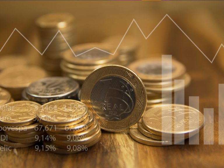 Comparação de rendimento entre contas digitais que oferecem 100% do CDI e a poupança tradicional